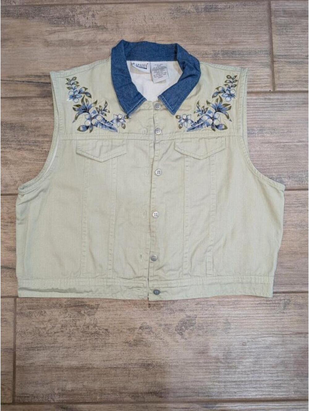 Vtg Womens Capacity Embroidered Cropped Vest Petit L Cottagecore Boho Floral